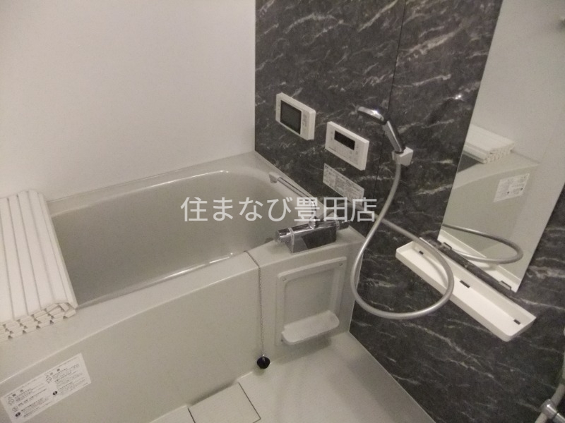 バス・シャワールーム　同型別部屋写真