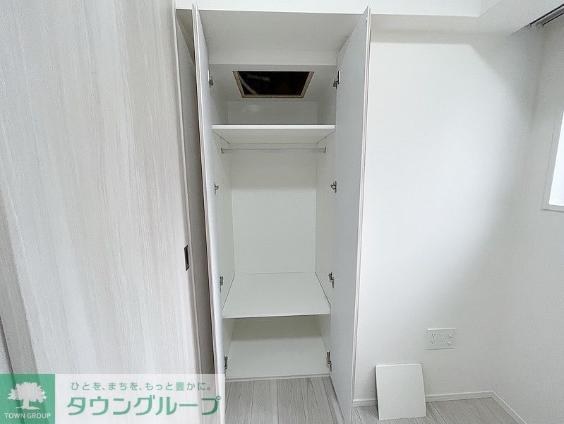 収納　お問合せは(株)タウンハウジングレジデンス事業部　赤坂店・…