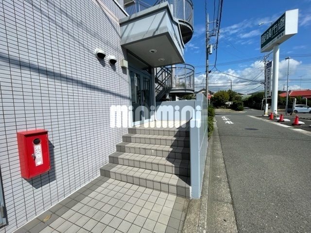 荒川マンションの外観写真
