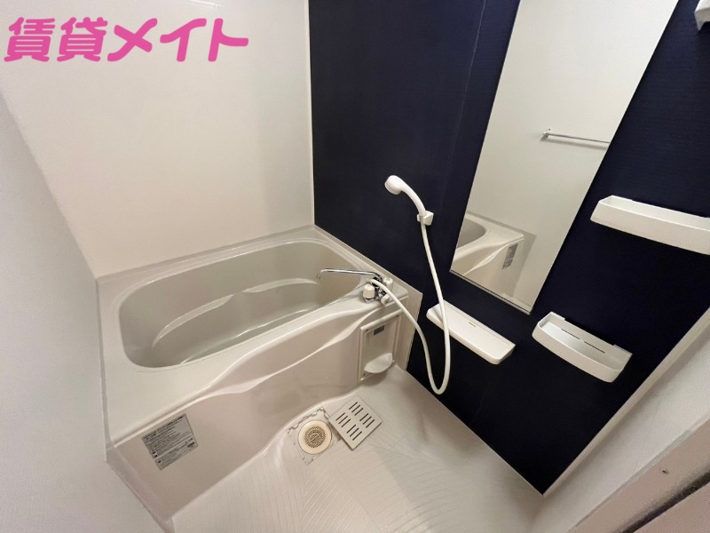 バス・シャワールーム　同タイプの部屋写真です