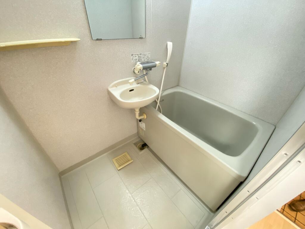 洗面設備　セパレートタイプ