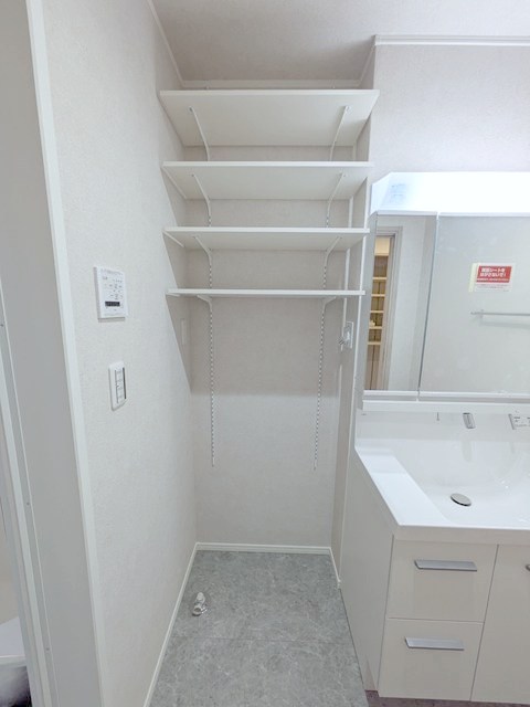 その他　室内洗濯機置場