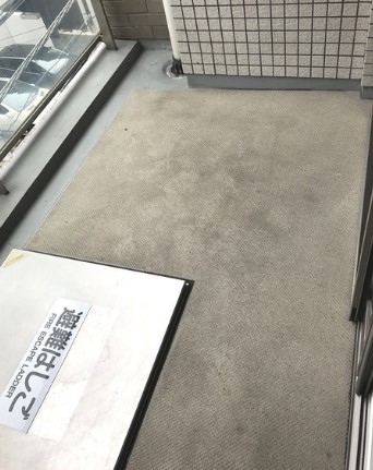 バルコニー　バルコニー