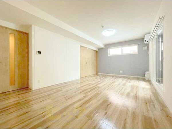 居室・リビング　広々としたお部屋です♪