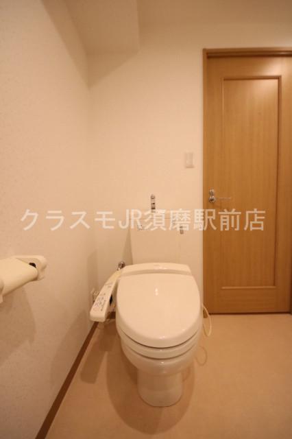 トイレ　清潔感のある爽やかなトイレ。誰もがリラックスできる空間です。