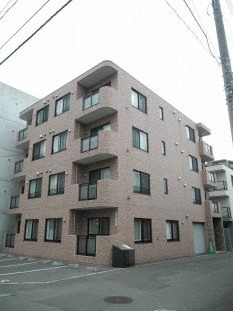 建物外観　インターネット使用料が不要です☆