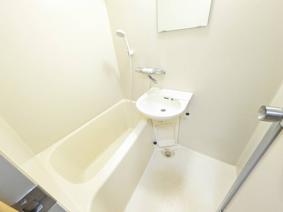 バス・シャワールーム　浴室