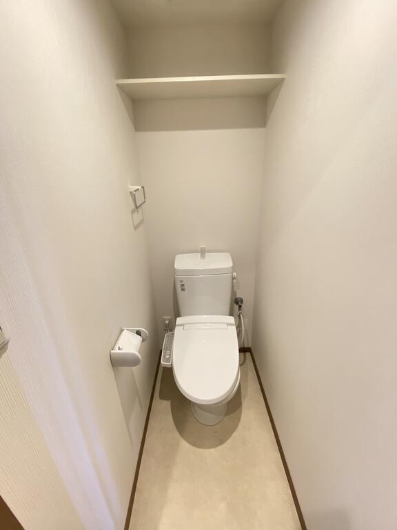 トイレ　別部屋参考画像