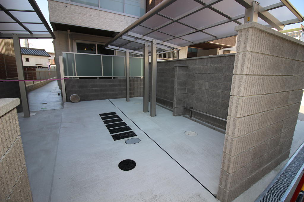 その他共有部分　駐輪場：画像は同社類似物件の写真