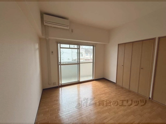 居室・リビング　洋室