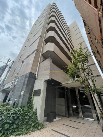 エスフォート新大阪ravirの建物外観