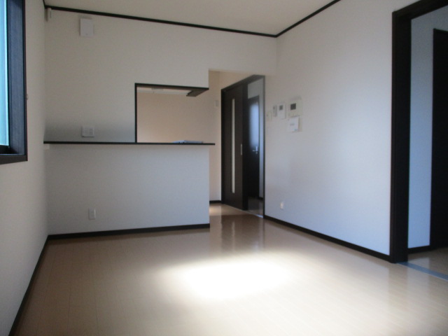 その他部屋・スペース　リビングカウンターキッチンとなっております。