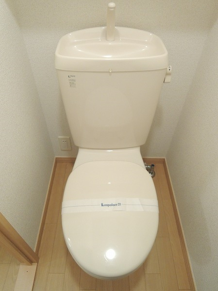 【マロンハイツIIIのトイレ】