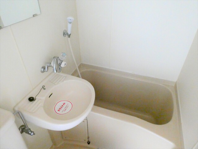 バス・シャワールーム　★バス・洗面ボウル★