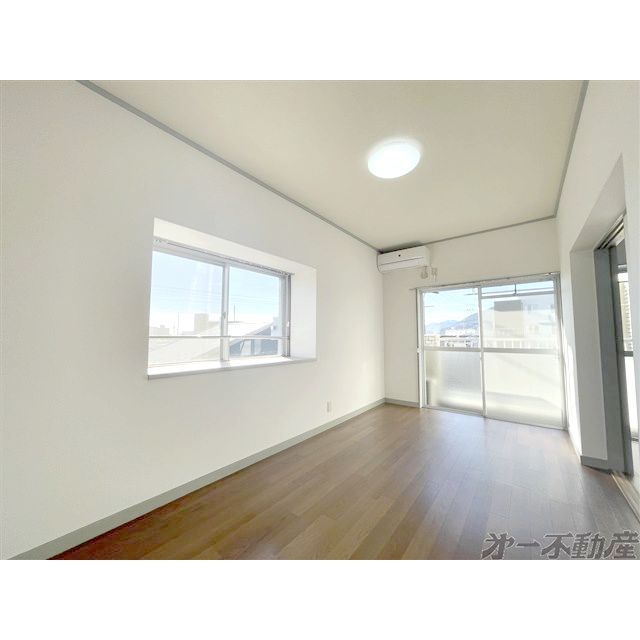 建物外観　洋室