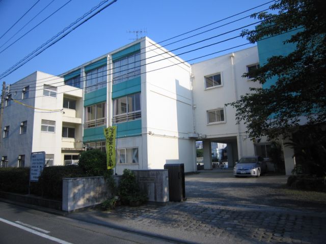 【ＳＡＮＴＮＯＲＥの小学校】