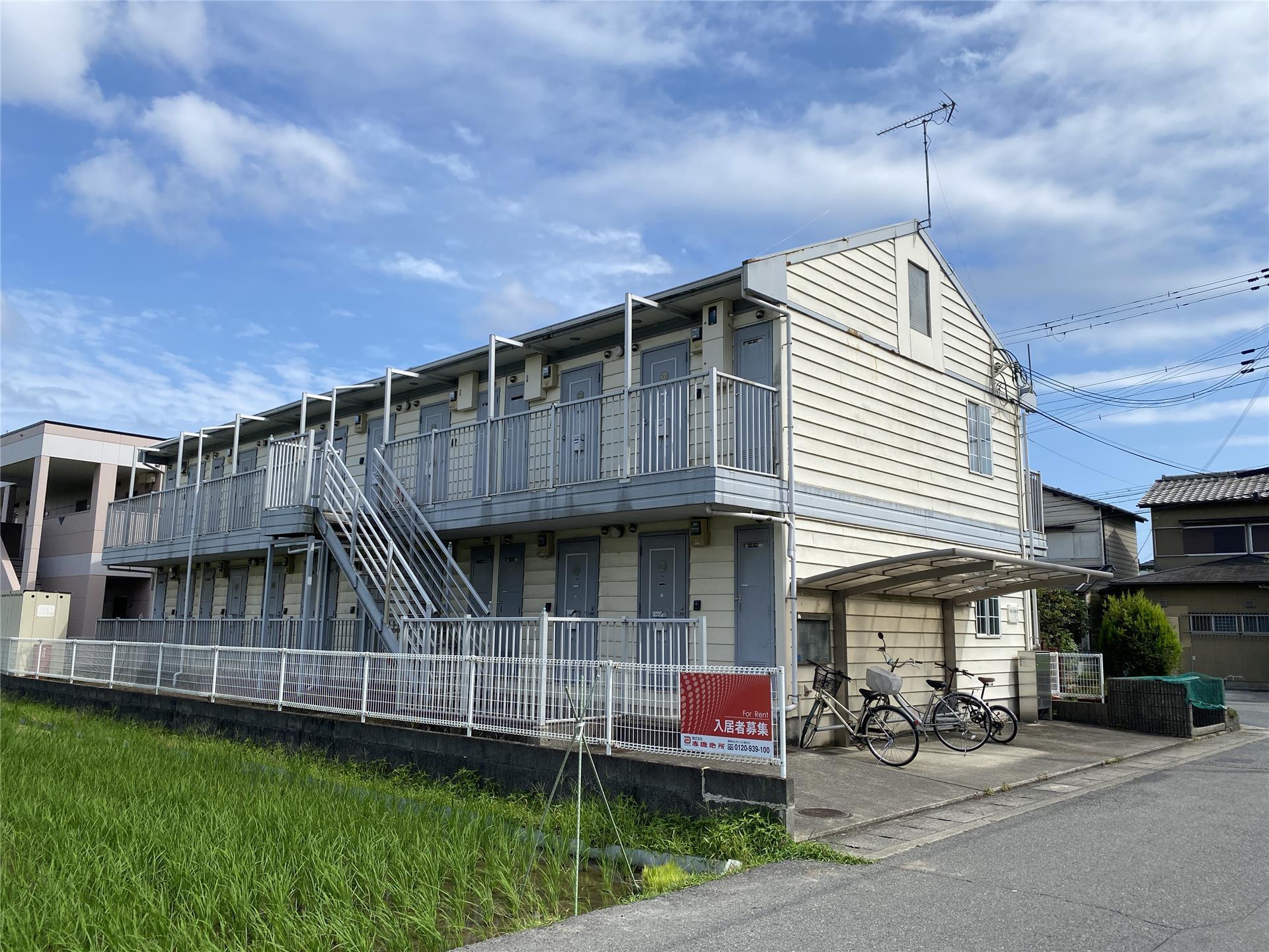 ソレイユ井ノ口の建物外観