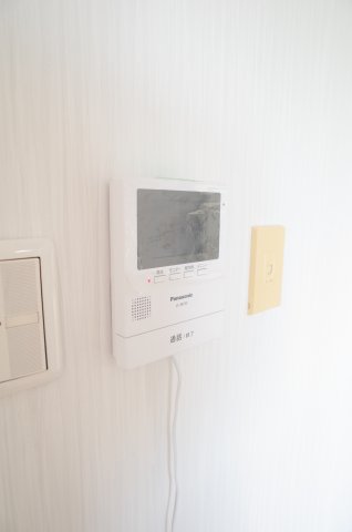 セキュリティ　モニター付きインターホン☆
