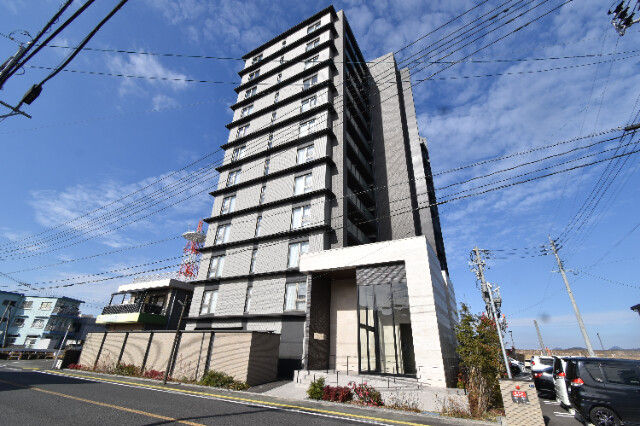 サンパーク川内駅テラスの建物外観