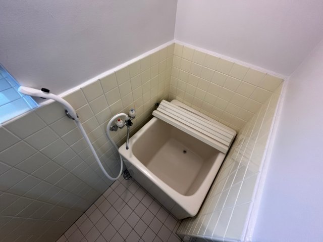 バス・シャワールーム　日和マンション