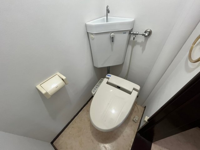 トイレ　日和マンション
