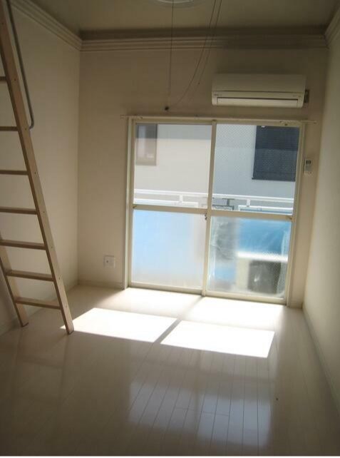 居室・リビング　別室参考画像