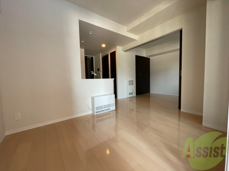 居室・リビング　広くてキレイなＬＤＫが広がっていて、充実した生活が送れそう。