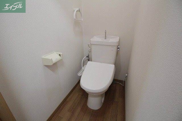 トイレ　トイレ（同タイプです）