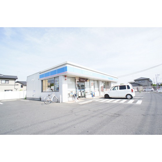 コンビニ　ローソン水戸石川店（コンビニ）まで479m