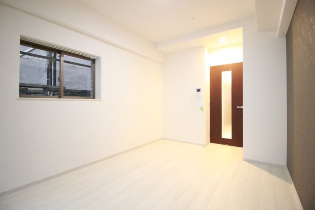 その他部屋・スペース　明るい寝室スペースです♪