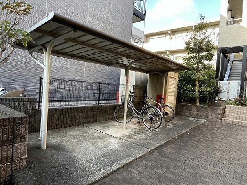 その他共有部分　駐輪場　原付＆自転車のみ駐輪可能