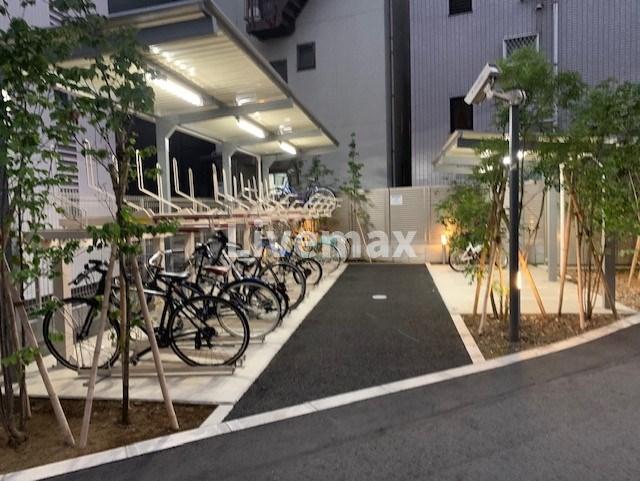 駐車場　駐輪場