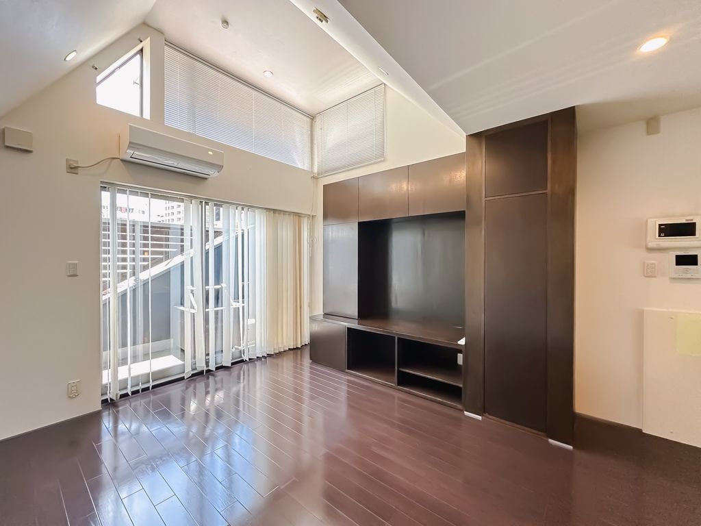 居室・リビング　リビング