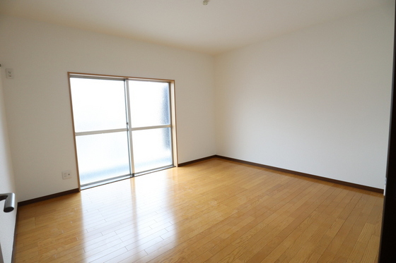 居室・リビング　※別部屋の写真です