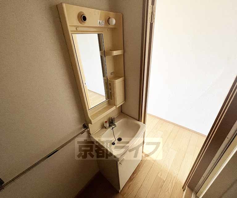 洗面設備　嬉しい３点セパレート