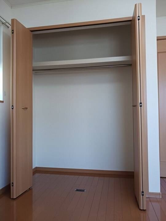 収納　クローゼット