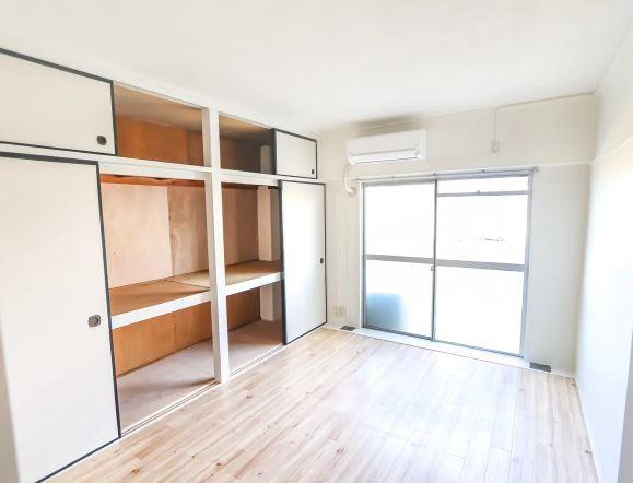 居室・リビング　リビング