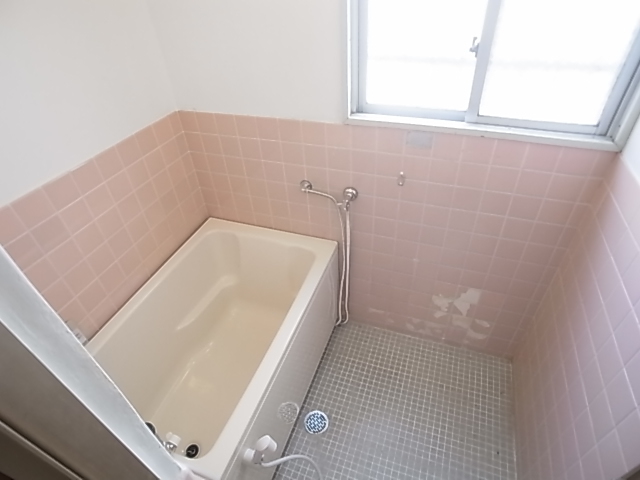 バス・シャワールーム　バスルーム