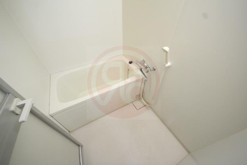 バス・シャワールーム　日々の疲れを癒すお風呂付です