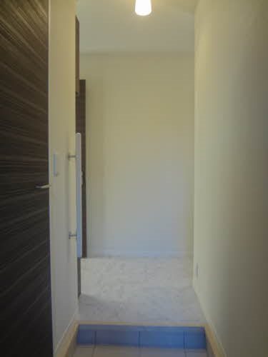 玄関　同型タイプ