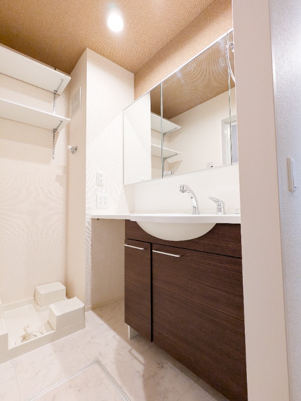 洗面設備　図面と現状に相違がある場合には現状を優先