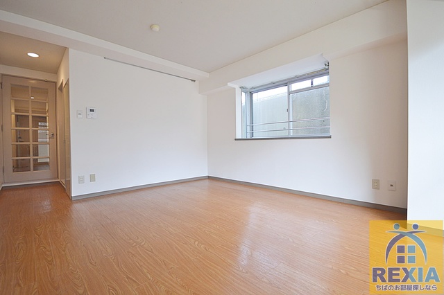 居室・リビング　別号室のお写真です