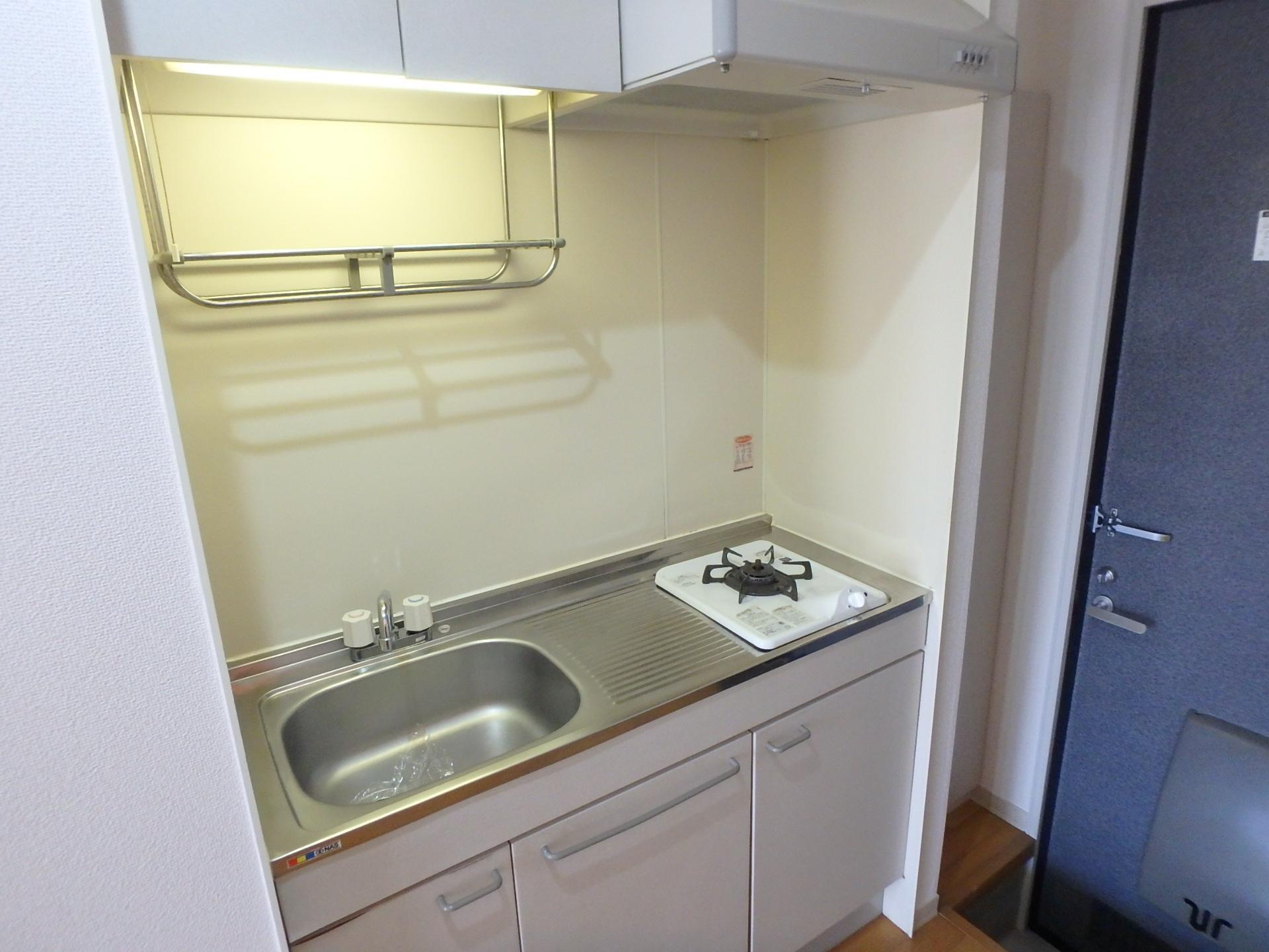 キッチン　まな板スペース付のキッチンです