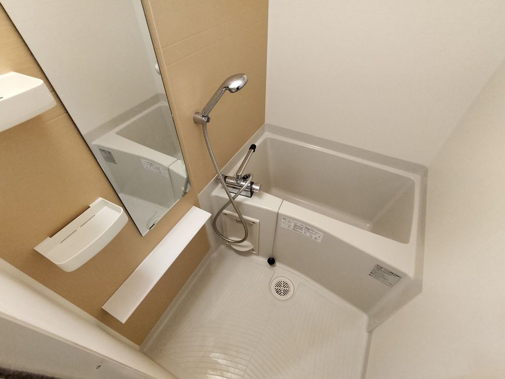 バス・シャワールーム　バス