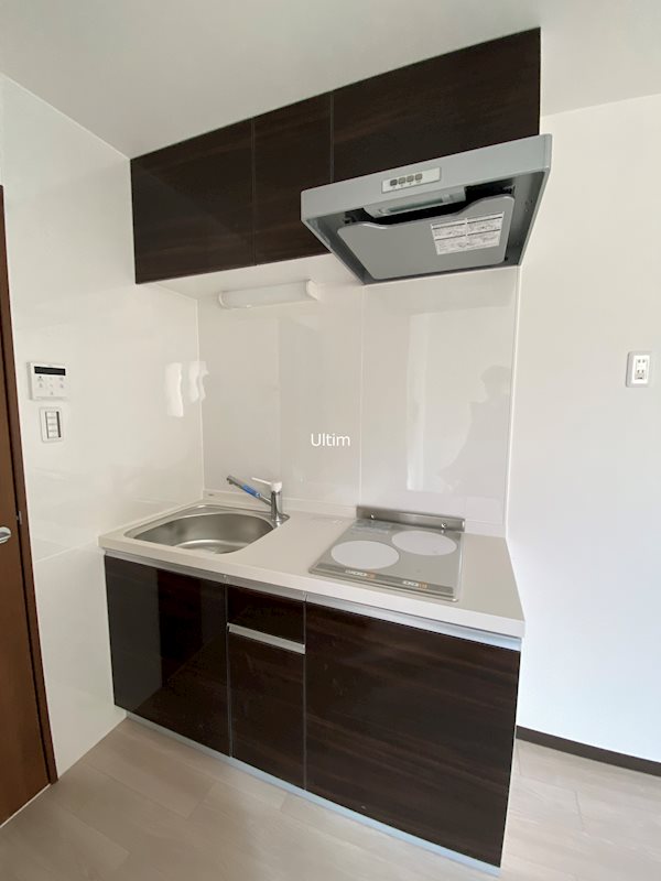 キッチン　違うお部屋の写真です。ご参考までに