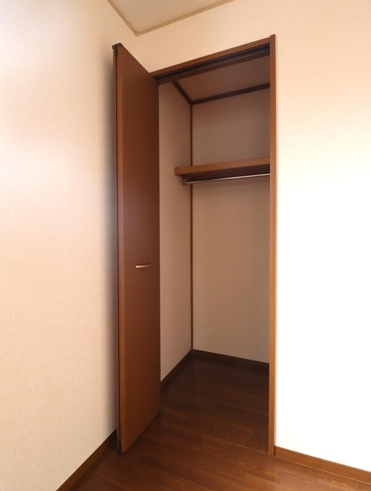 収納　クローゼット