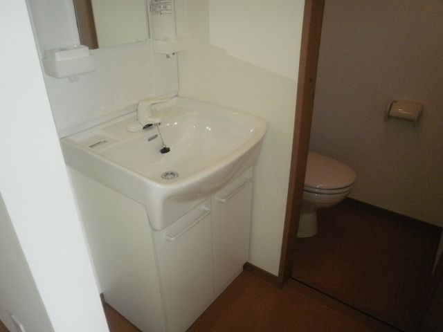 洗面設備　※参考写真