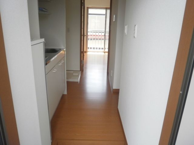 玄関　※参考写真