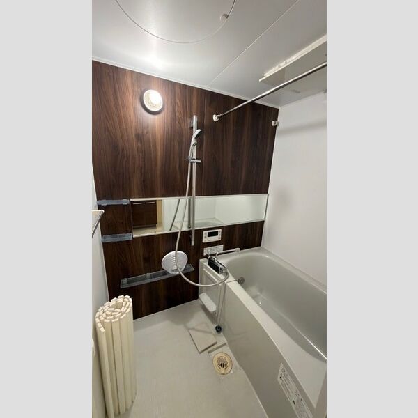 バス・シャワールーム　浴室