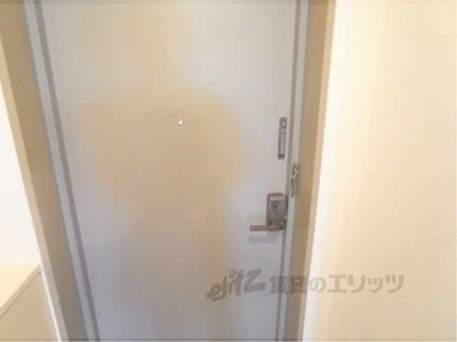 玄関　ドア
